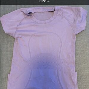Lululemon Athletica Purple Short Sleeve Tee